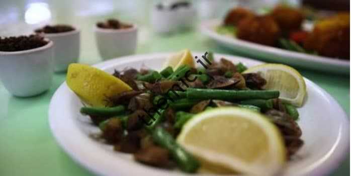 آنچه ژاپنی ها می خورند؛  از کریکت تا گورخر