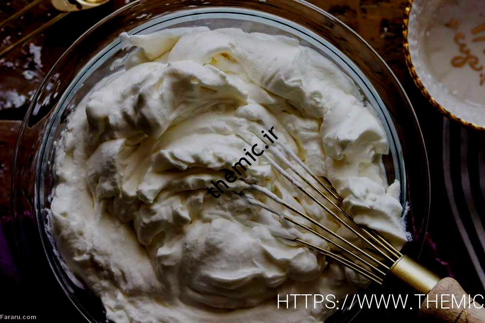 طرز تهیه کاپ کیک تزیا تزیین خامه ; ویژه ولنتاین خامه فرم گرفته